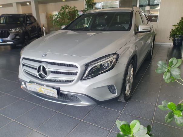 MERCEDES GLA d Automatic Premium